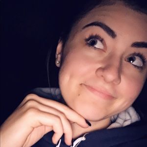 Meet your Posher, Kellie